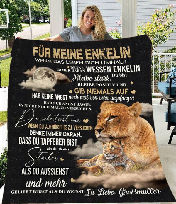 Divesart - Decke von Großmutter zu Enkelin - "Die Kraft der väterlichen Liebe"